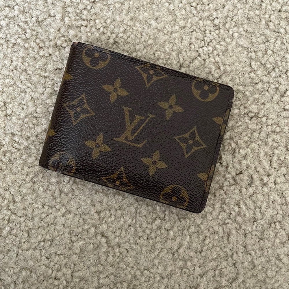 Mens Louis Vuitton Wallet